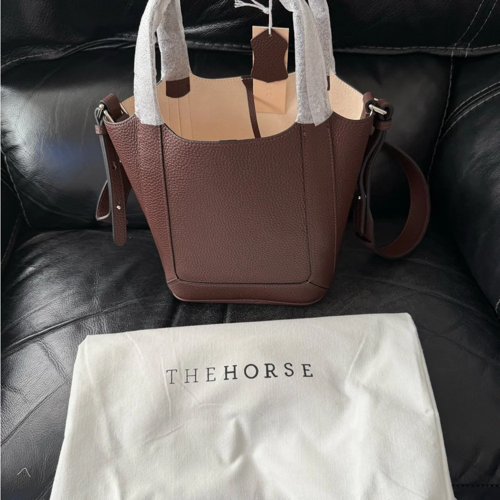 The Horse Brown Tote Bag Minimalist Design - Picture 3 of 5